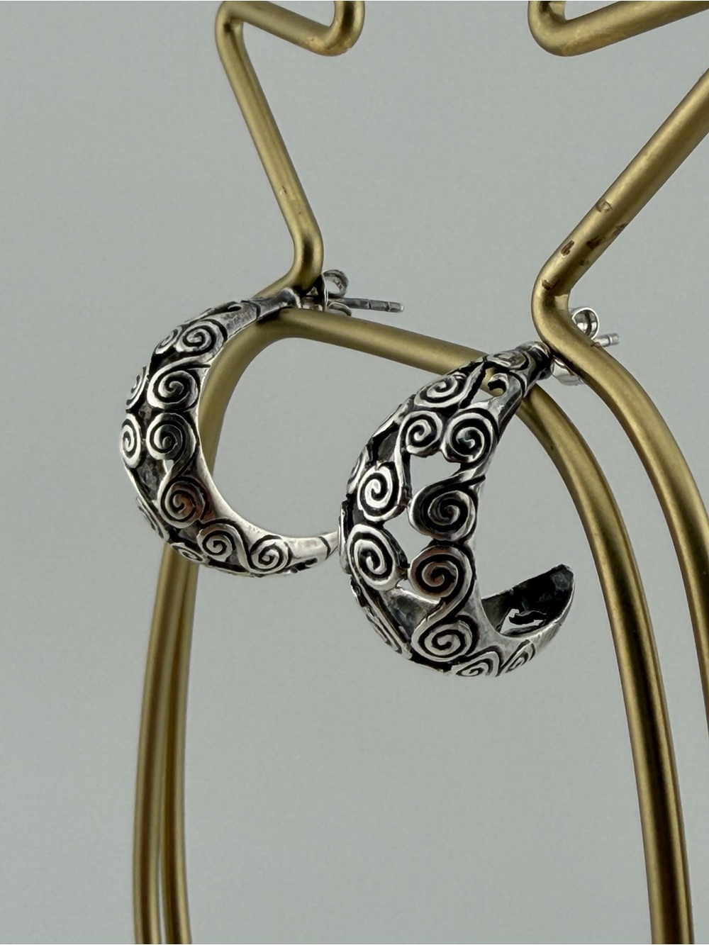 HBC 925 Silver Swirl Pattern half Hoop post Earrings